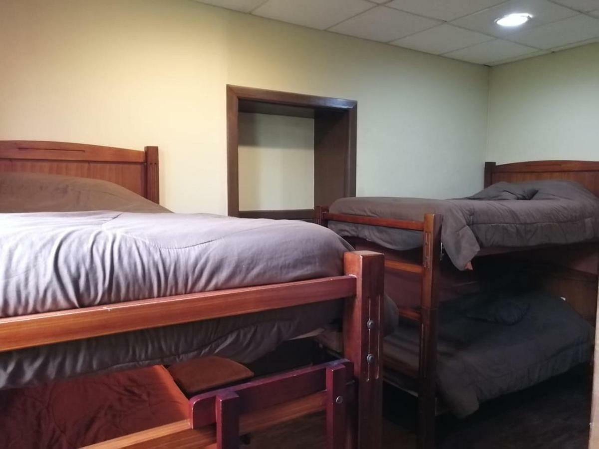 Discovery Quito Hostel Puembo Bagian luar foto
